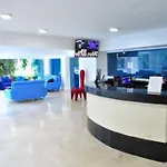 ¡Oferta! Nuevo Y Hermoso Apartamento En El Laguito