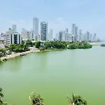 ¡Oferta! Nuevo y Hermoso Apartamento en el Laguito