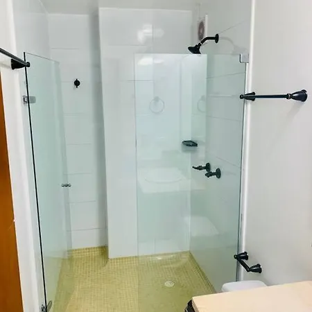 ¡oferta! Nuevo Y Hermoso Apartamento En El Laguito Apartamento *